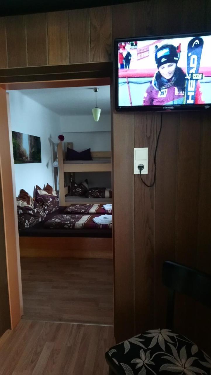 Апартаменты Haus Wastl Русбах-ам-Пас-Гшютт Экстерьер фото